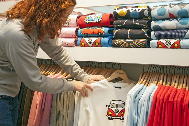 t-shirt-gd5b762a04_640.jpg